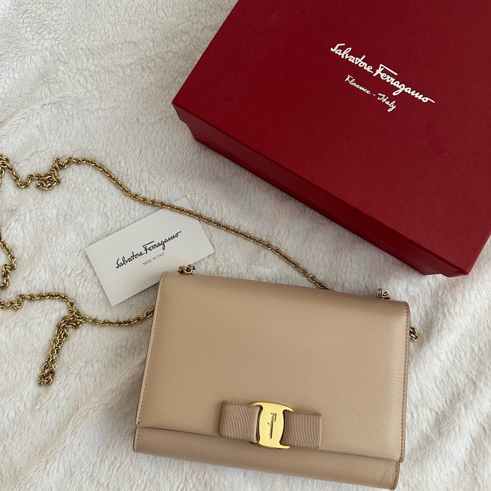 Authentic Salvatore Ferragamo Vara Bow Chain Flap Bag